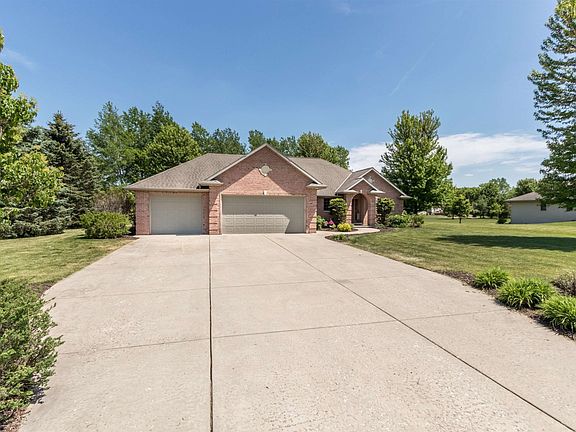 3rd image of 4400 Touchstone Dr