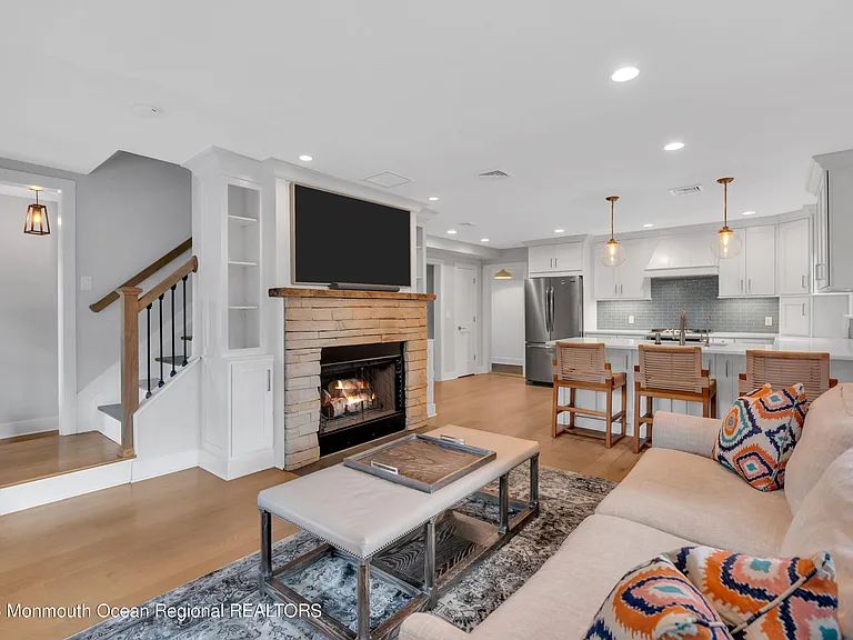 515 Beechwood Ave — Photo 5