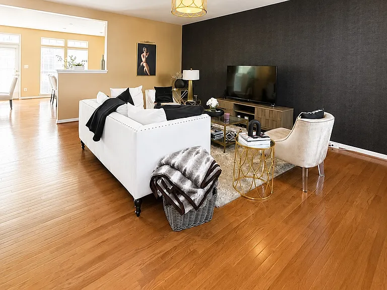 15201 Torbay Way — Photo 6