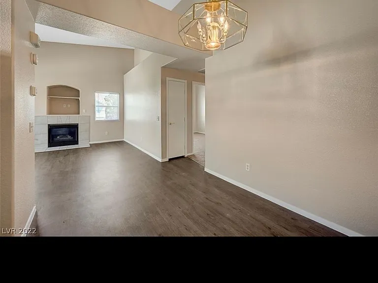 7450 S Eastern Ave #2020 — Photo 8