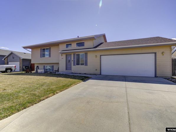 1811 Mandan Trl, Bar Nunn, WY 82601