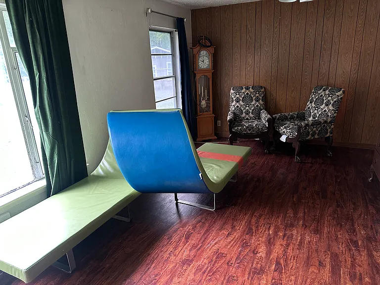 Laverty Pl — Photo 8