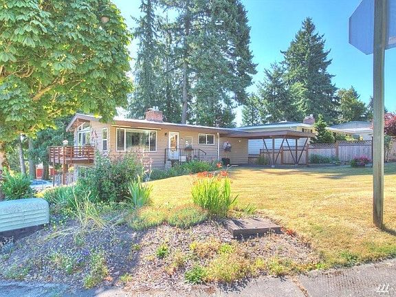 2nd image of 16006 47th Ave S