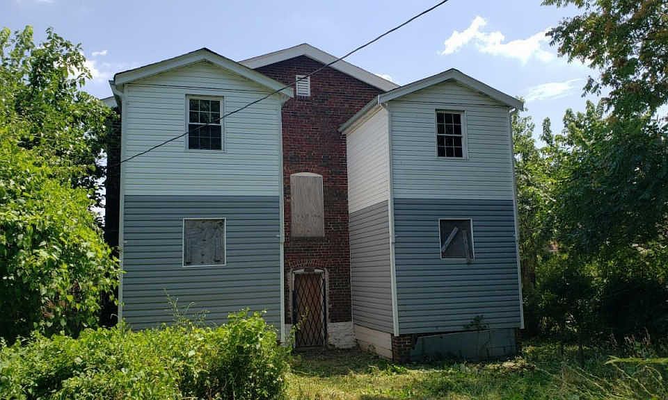 2nd image of 4247 Shreve Ave