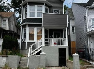 141 N 5Th St, Paterson City, NJ 07522