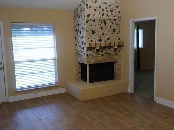 4th image of 12623 Copper Mill Dr