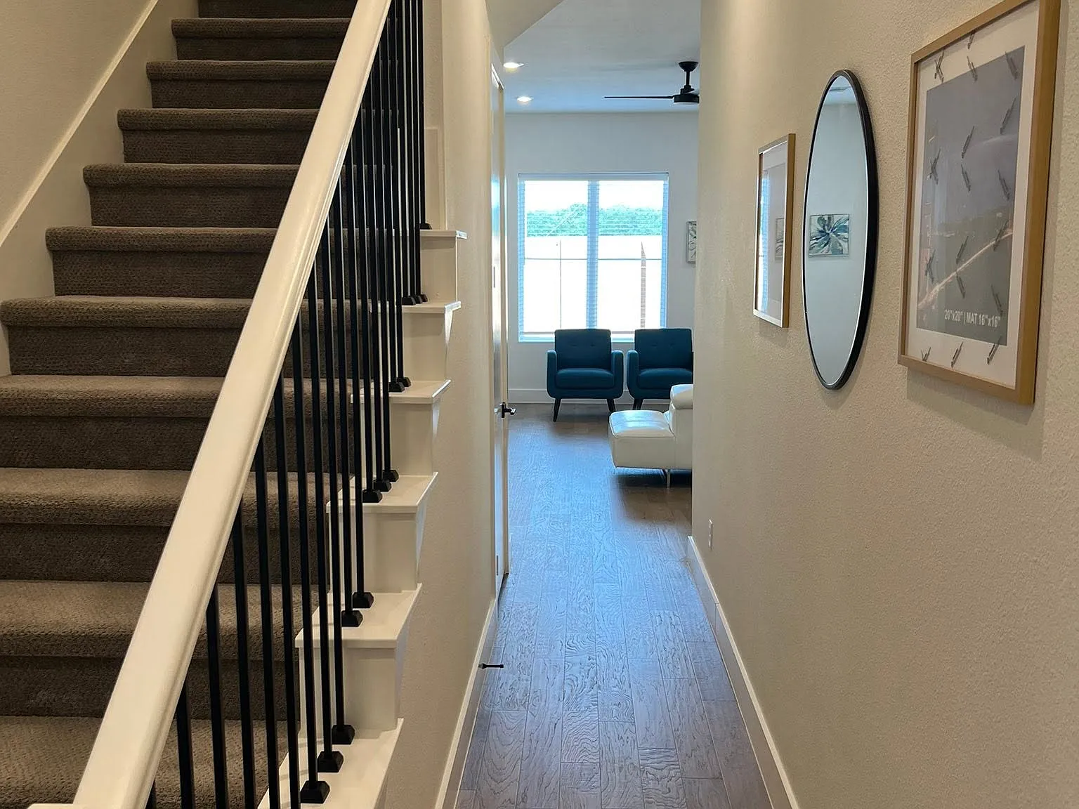 4 bed, 4.5 bath, 2061 sqft, $850 — Photo 2