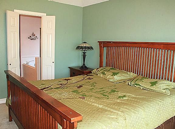 5th image of 317 Forestwood Dr
