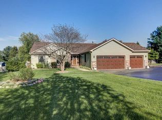 8285 Shaw Rd, Belvidere, IL 61008