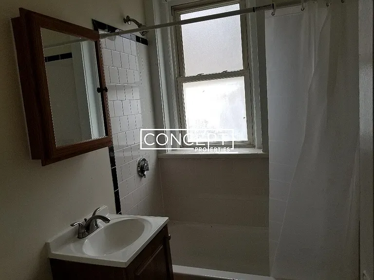 237 Freeman St #4 — Photo 5