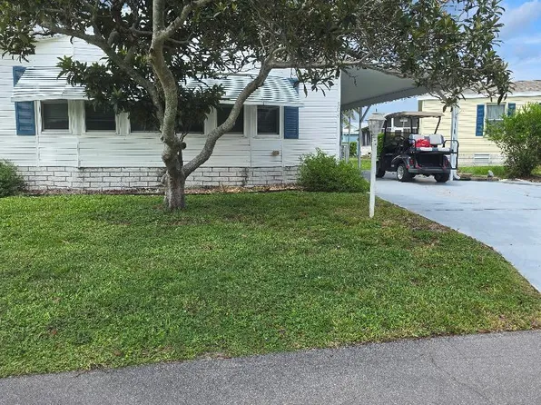 504 THAMES BLUFF Ridge #D-23, Fort Pierce, FL 34982