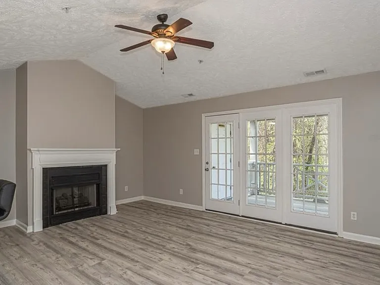 360 Bubble Creek Ct #12 — Photo 14