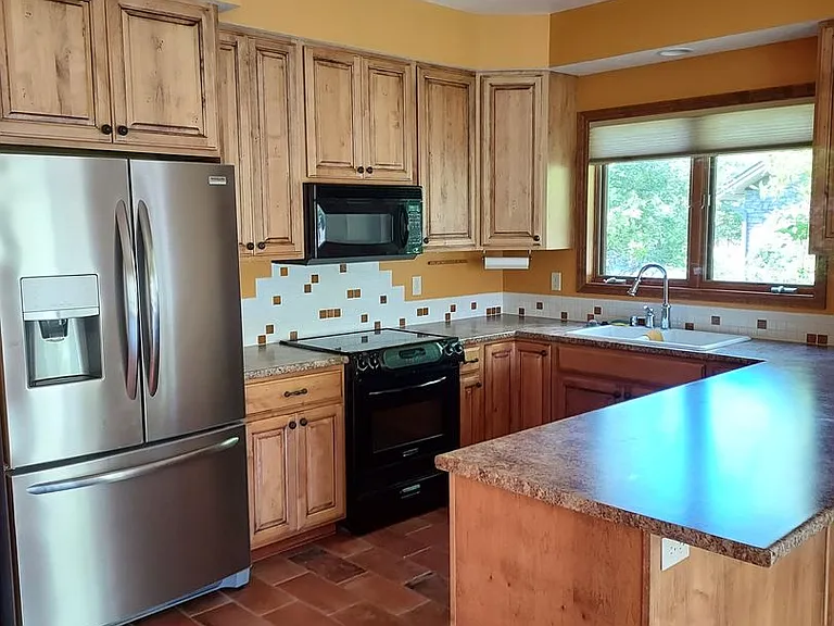 3300 E Graf St #29 — Photo 7