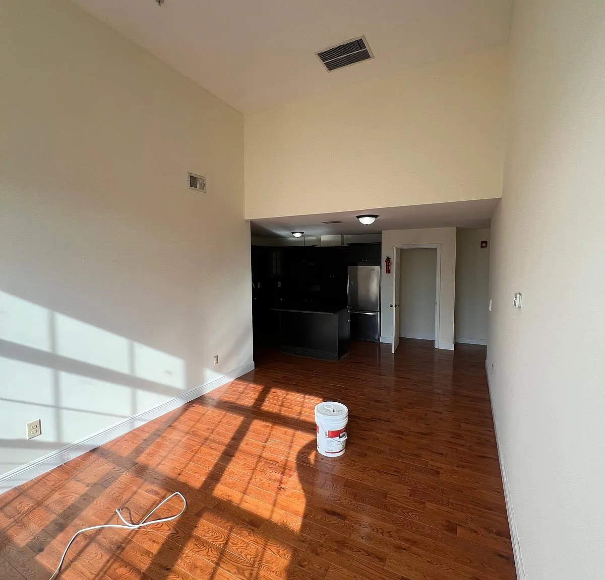 2 bed, 10 sqft, $2,650 — Photo 1