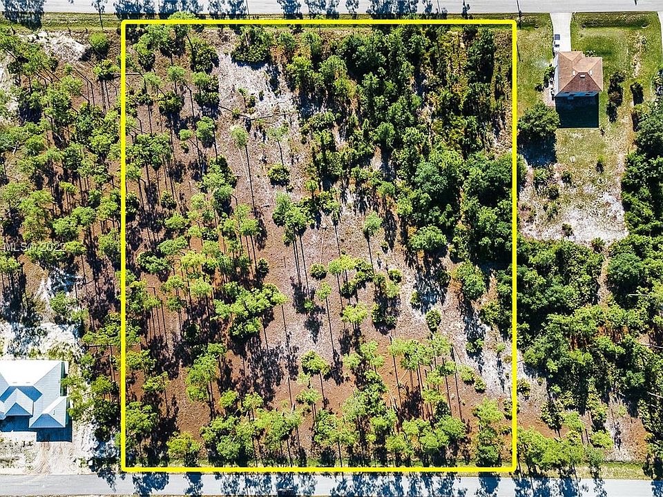 1st image of 1216 NE Lake Ave