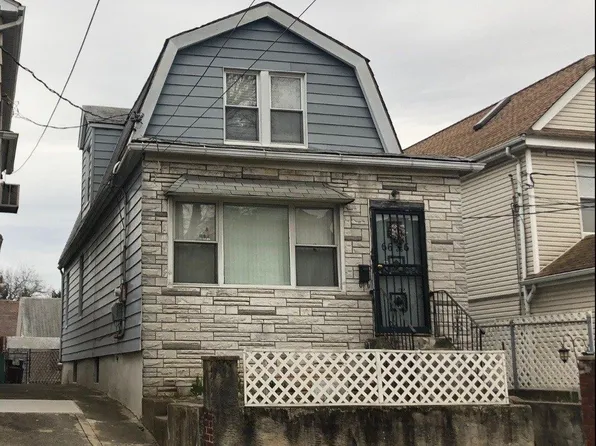 6646 Hull Avenue, Maspeth, NY 11378