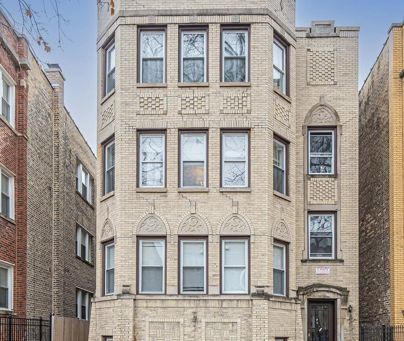 6323 N Francisco Ave — Photo 2