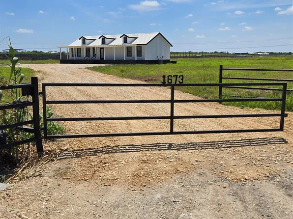1673 Scull Rd, San Marcos, TX 78666