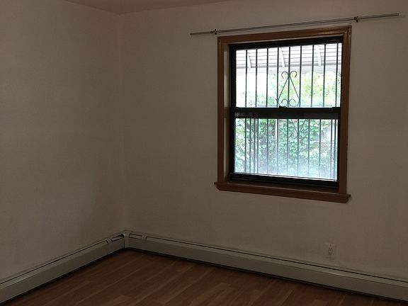 5th image of 6512 Utopia Pkwy #1FL