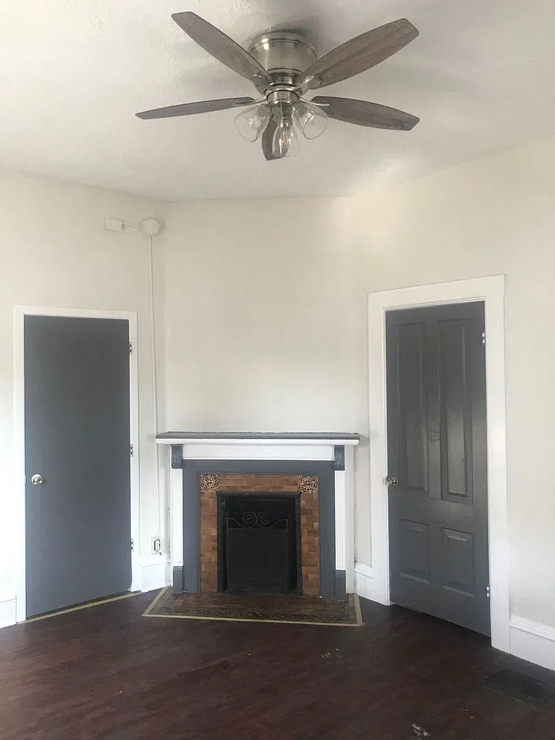 8 Bedroom house w/ 3 bathrooms, 3 kitchens — Photo 3