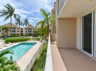 2711 Ocean Club Blvd APT 207, Hollywood, FL 33019