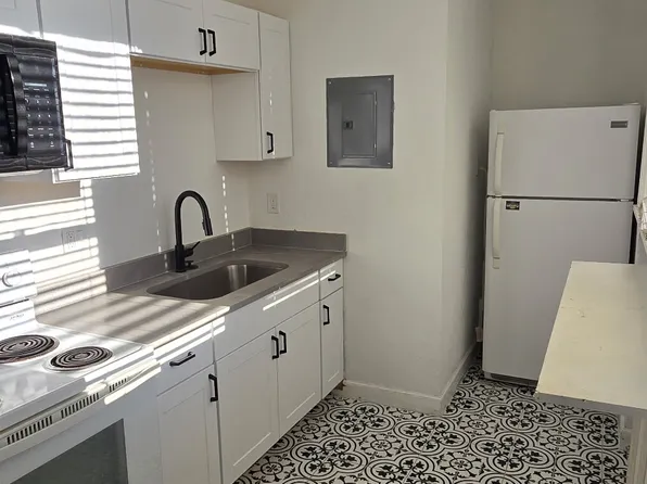 905 E 200 S #7, Salt Lake City, UT 84102