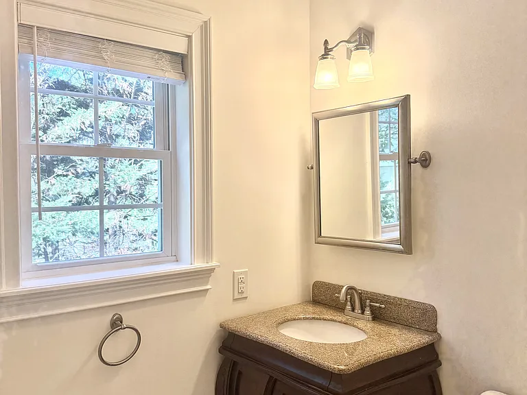 powder room