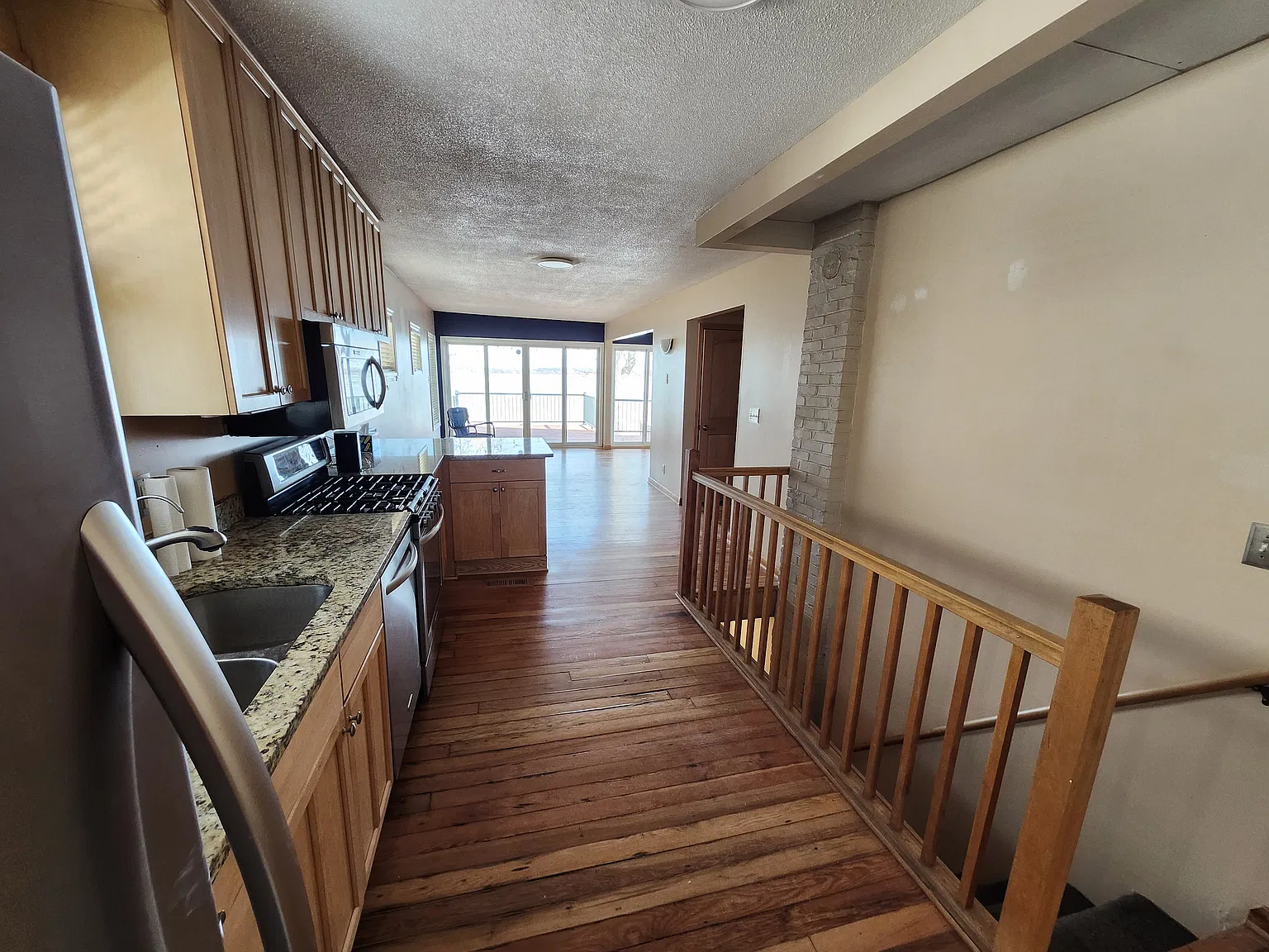 2 bed, 1600 sqft, $3,100 — Photo 4