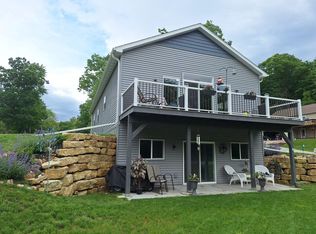 74 Morningside Rd, Baraboo, WI 53913