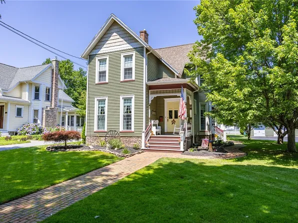 124 West Ave, Hilton, NY 14468