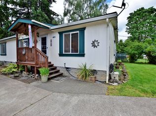 628 W B St, Lebanon, OR 97355