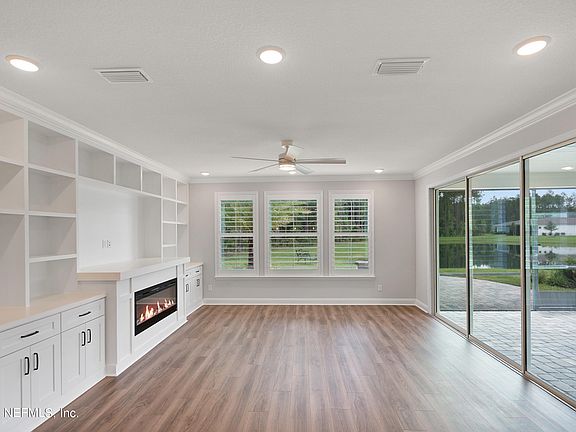 2nd image of 154 Kellet Way