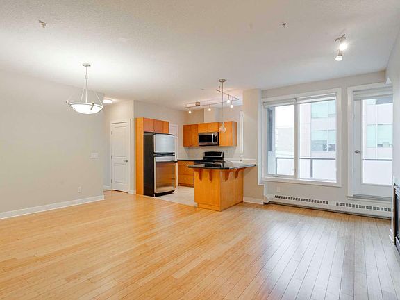 2nd image of 406-328 21st Ave SW #406