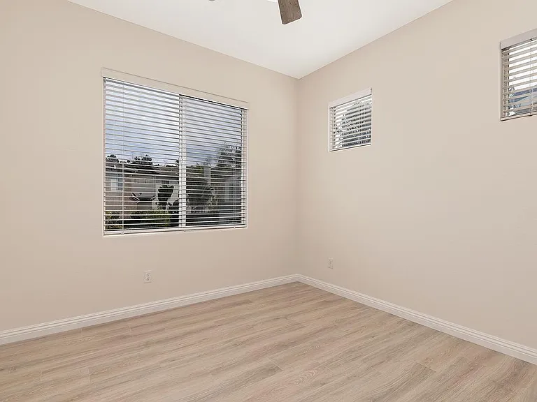 10801 Calle Mar De Mariposa — Photo 18