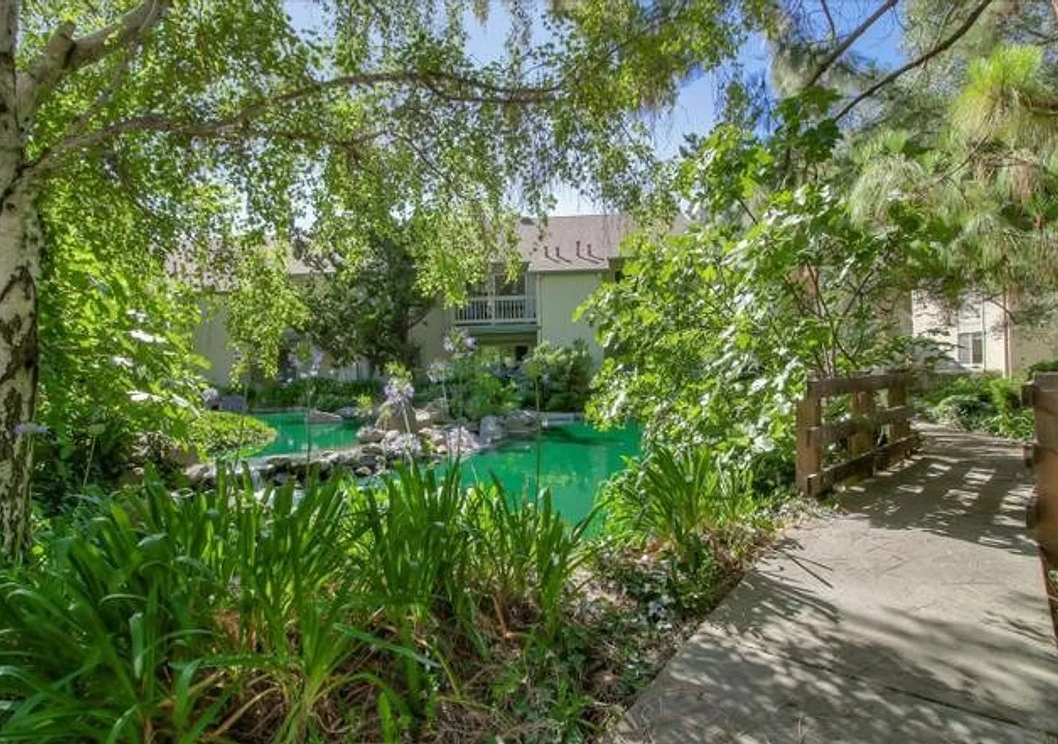 Charming Condo in the Heart of San Jose - $2,400/mo — Photo 2