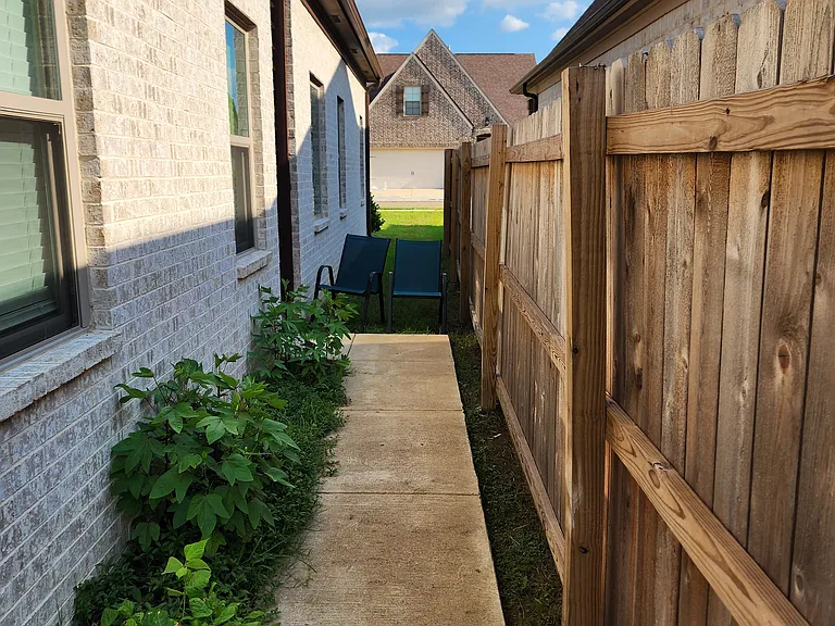 8362 Curtis Landing Ln — Photo 26
