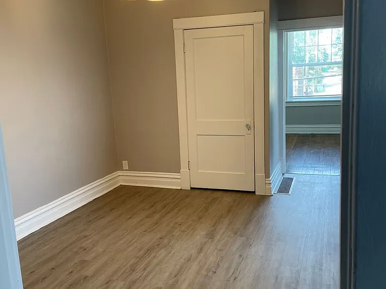 1224 Tamm Ave — Photo 15