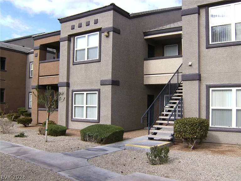 6650 W Warm Springs Rd #1033 — Photo 5