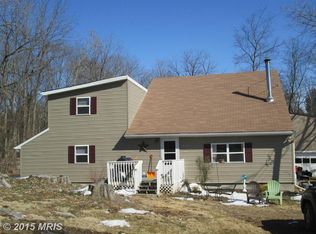 302 County Line Dr, Martinsburg, WV 25404