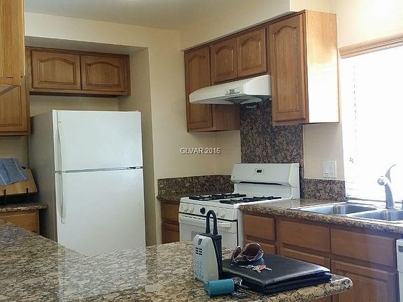 5th image of 6228 Meadowgrass Ln #0