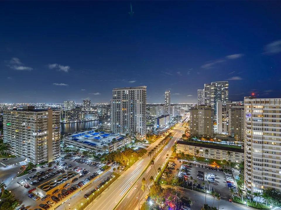 1980 S Ocean Dr #PHM