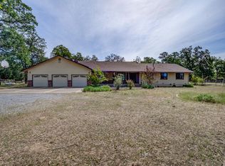 3307 Meadow Oak Dr, Cottonwood, CA 96022