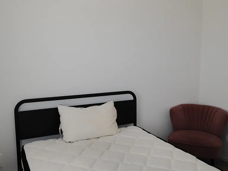 Left Second floor Guestroom, Comes with Full bed and bedframe