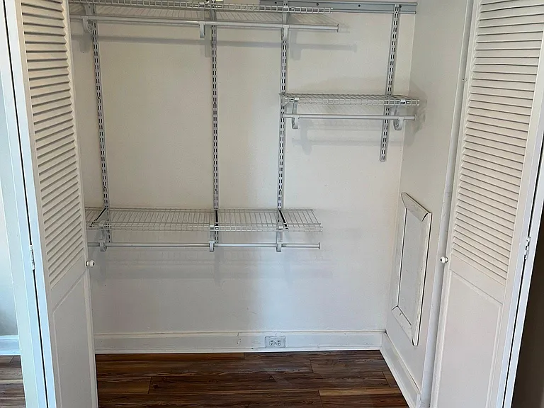 610 Harding Pl — Photo 17