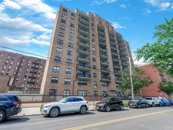 147-20 35th Avenue image 1 of 29