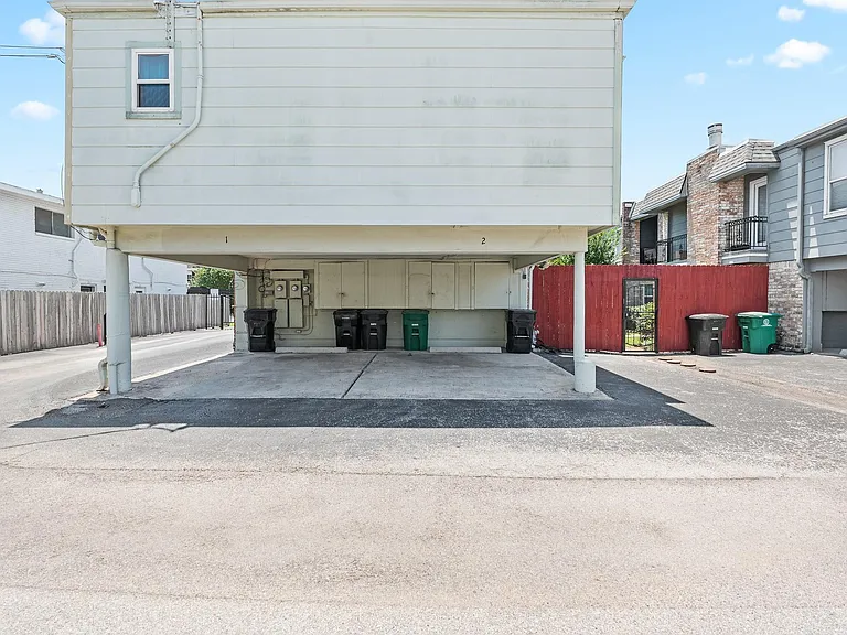 5514 Beverlyhill St #2 — Photo 42