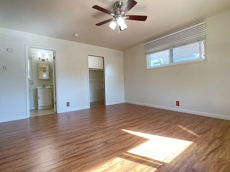 442 Madison Ave — Photo 9