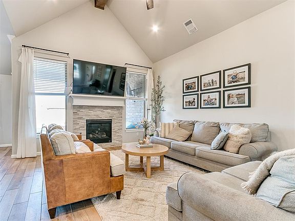 2nd image of 5321 Carmel Creek Dr