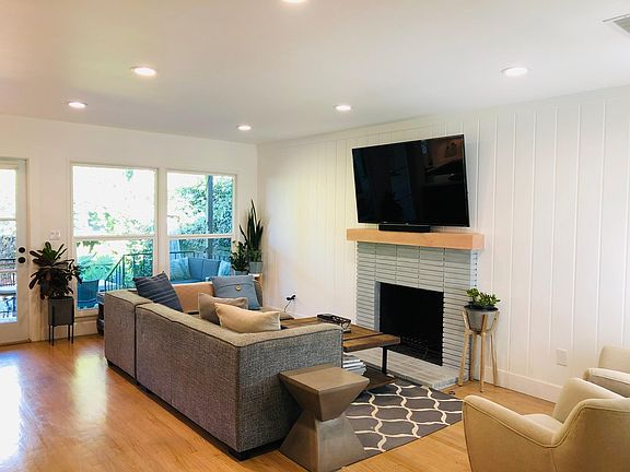 5th image of 8012 Gonzaga Ave