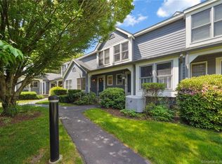 79 Fawn Ridge Ln UNIT 79, Norwalk, CT 06851
